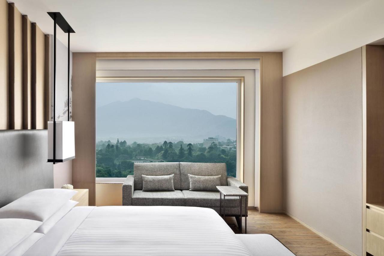 Kathmandu Marriott Hotel Экстерьер фото