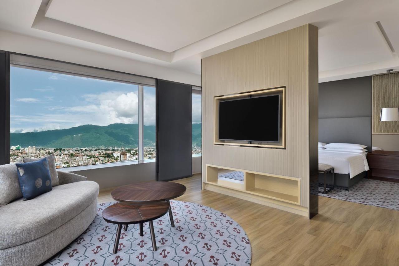 Kathmandu Marriott Hotel Экстерьер фото