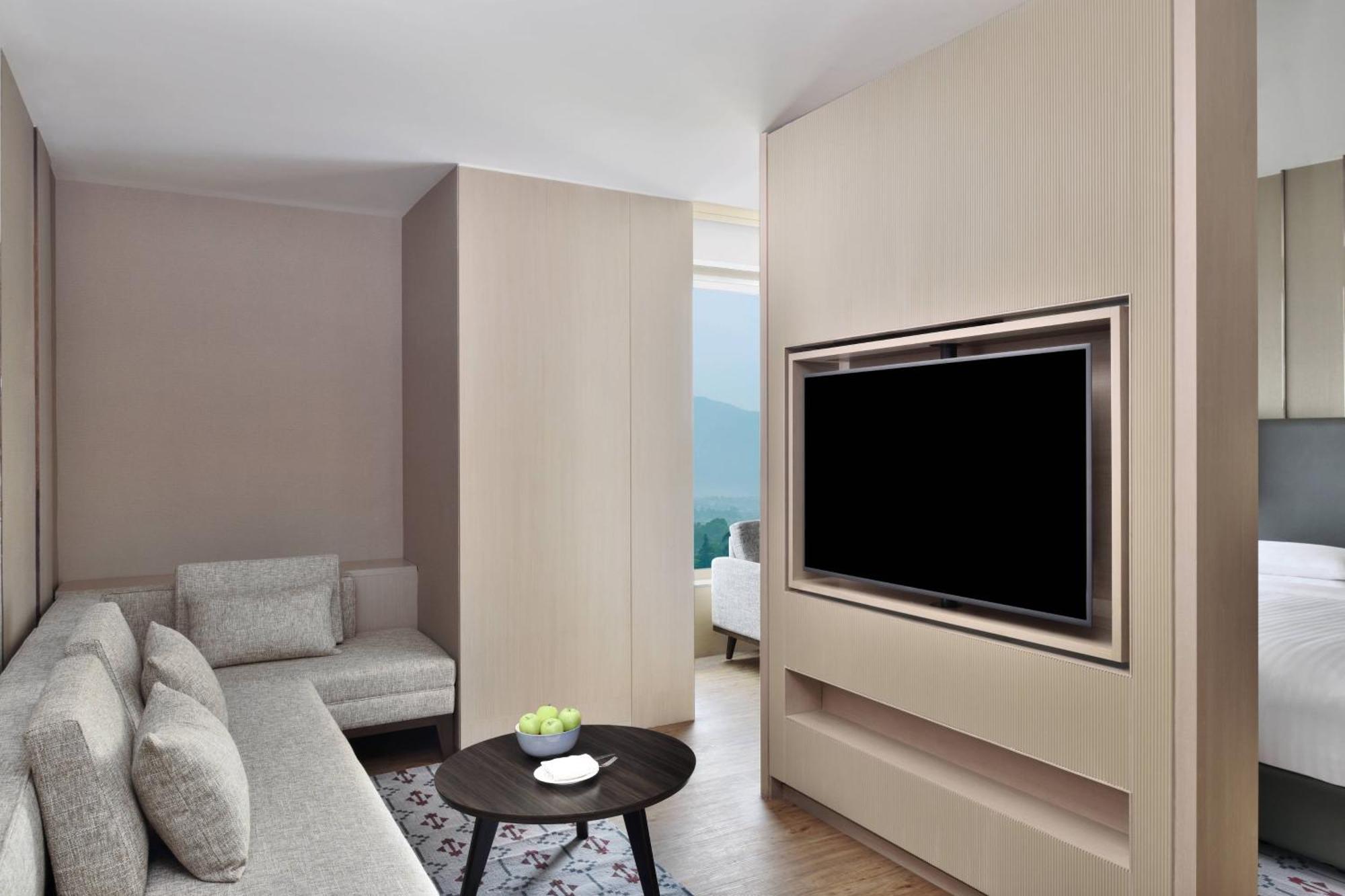 Kathmandu Marriott Hotel Экстерьер фото
