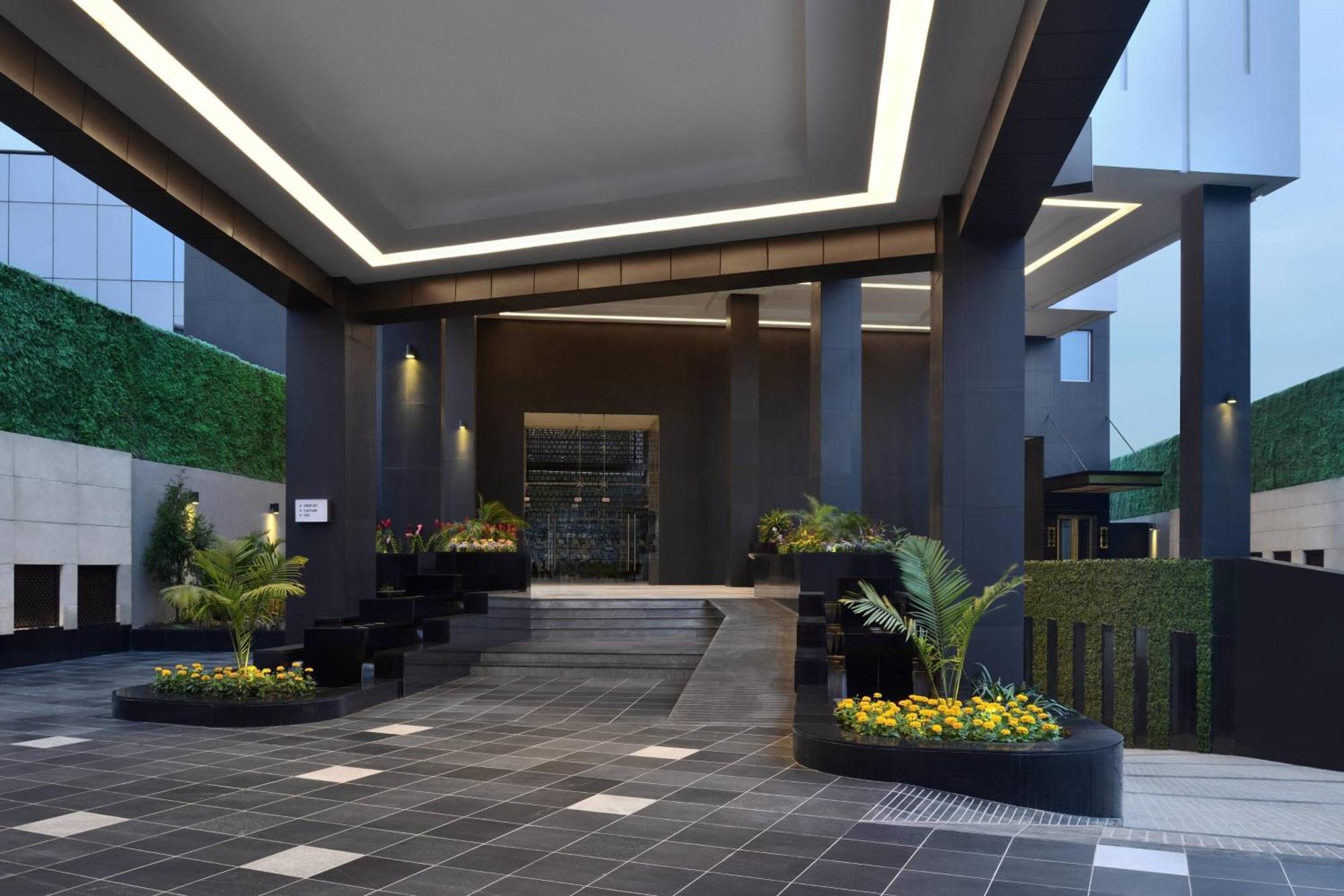 Kathmandu Marriott Hotel Экстерьер фото