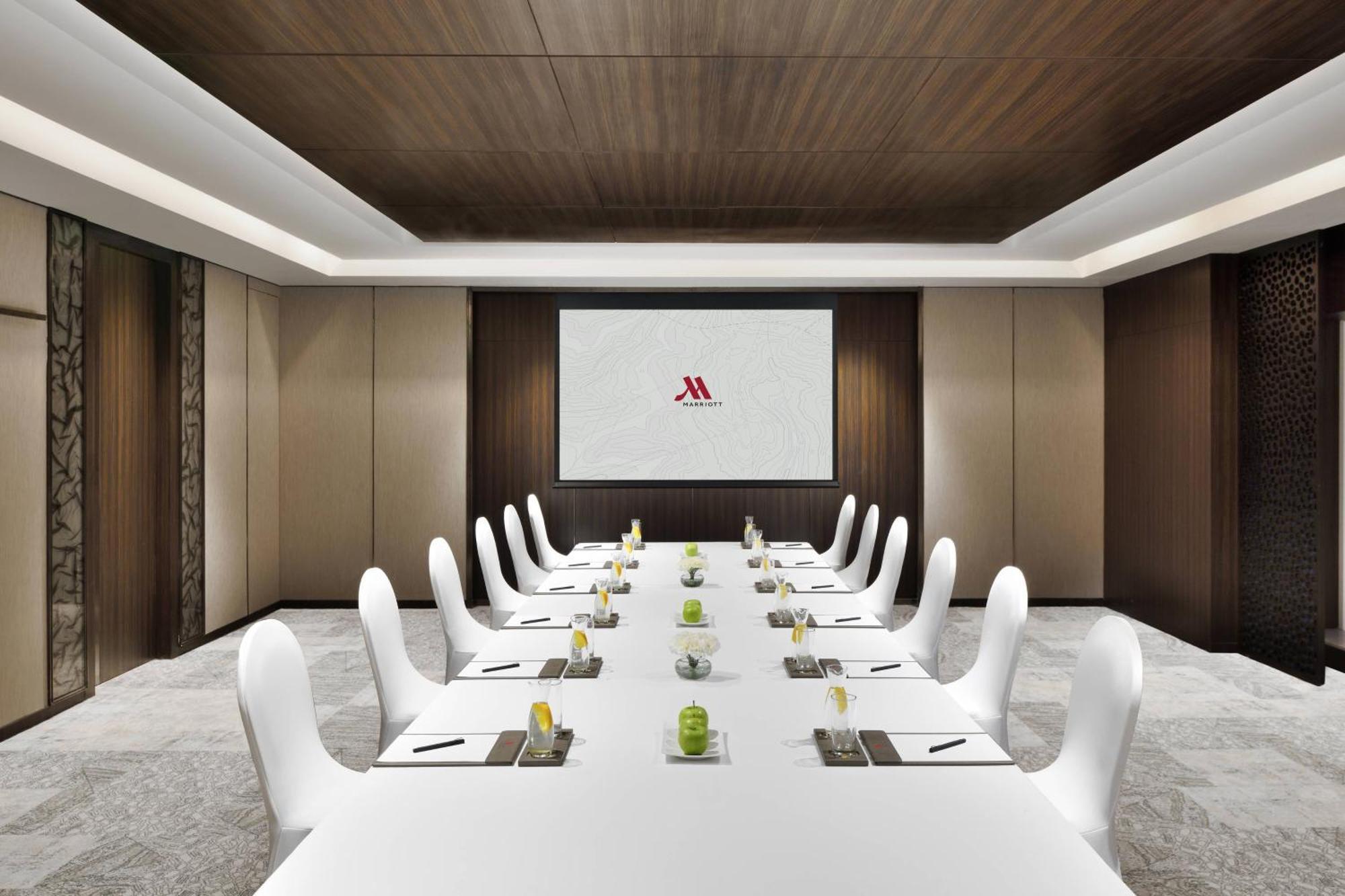 Kathmandu Marriott Hotel Экстерьер фото